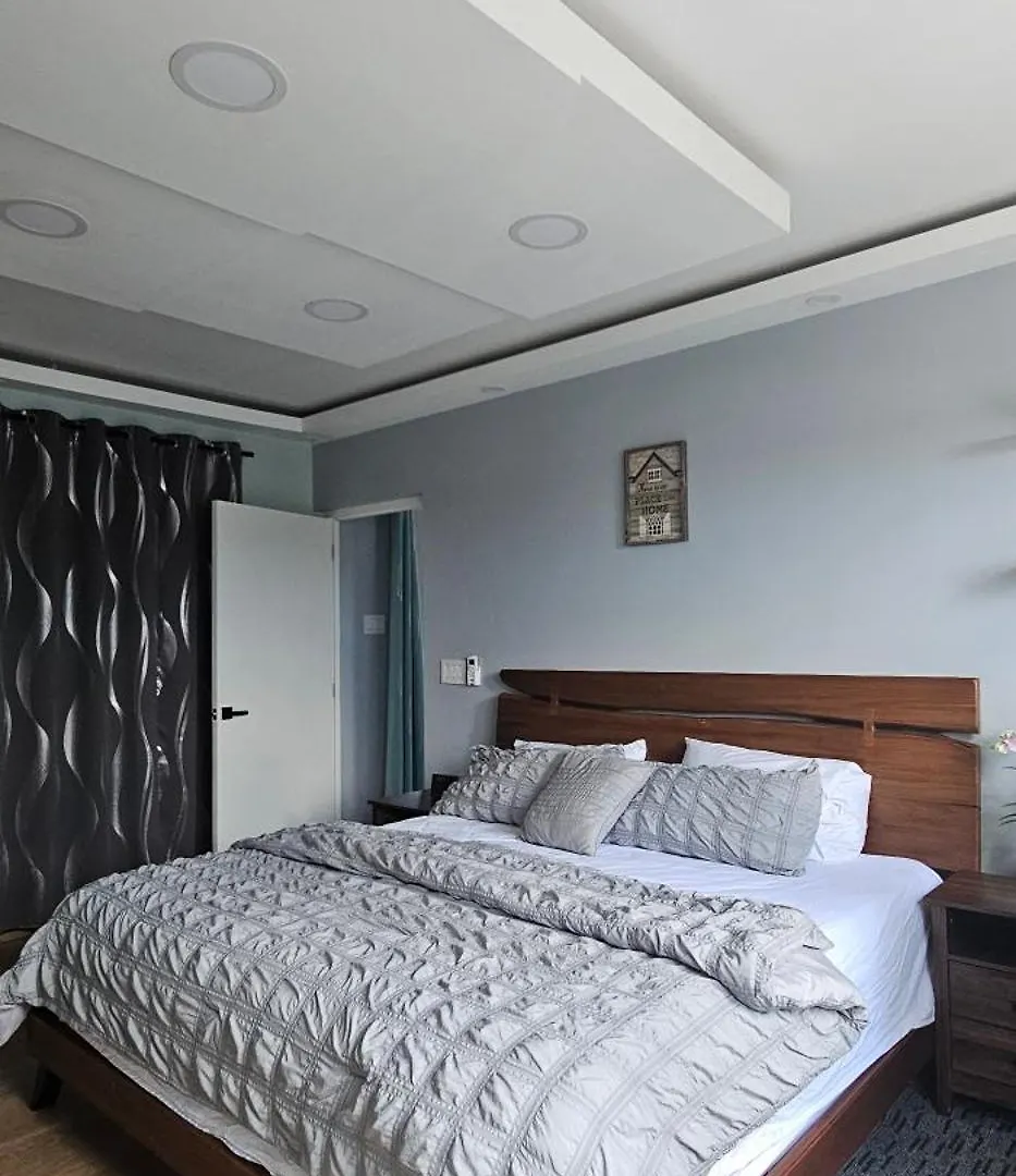 Your Private Paradise Close By The Beach! Палм Бич Вилла