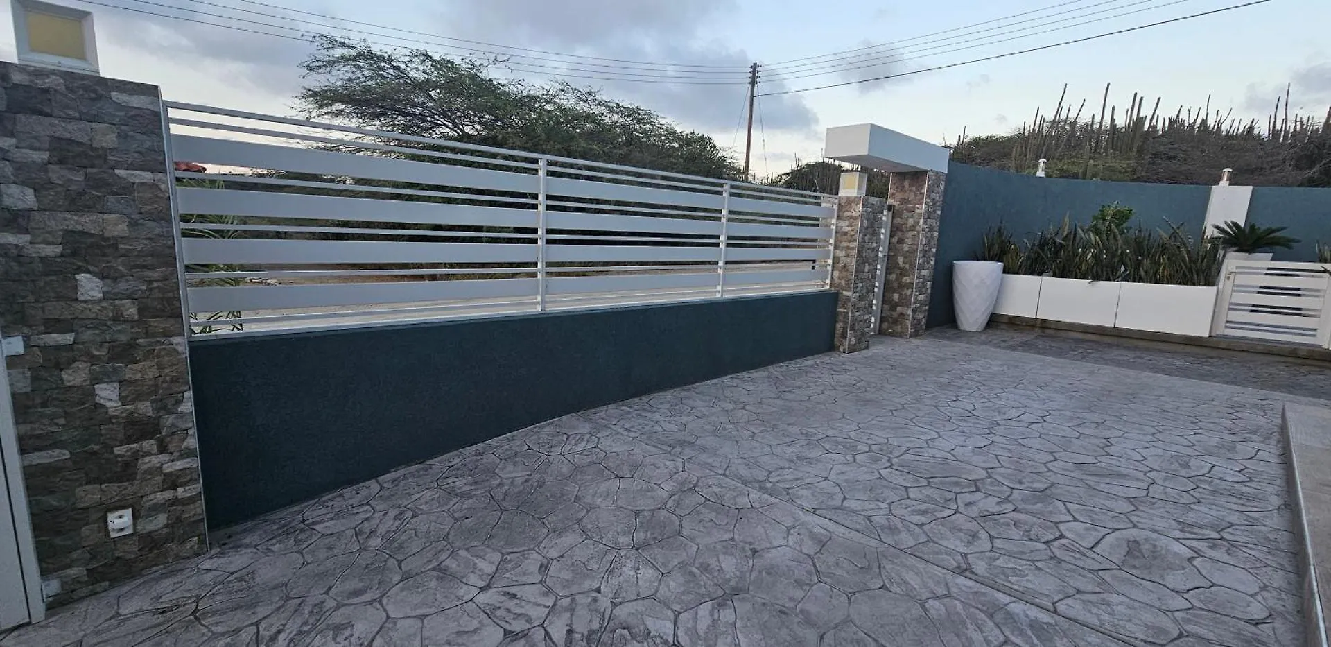 Your Private Paradise Close By The Beach! Палм Бич 0*,  Аруба